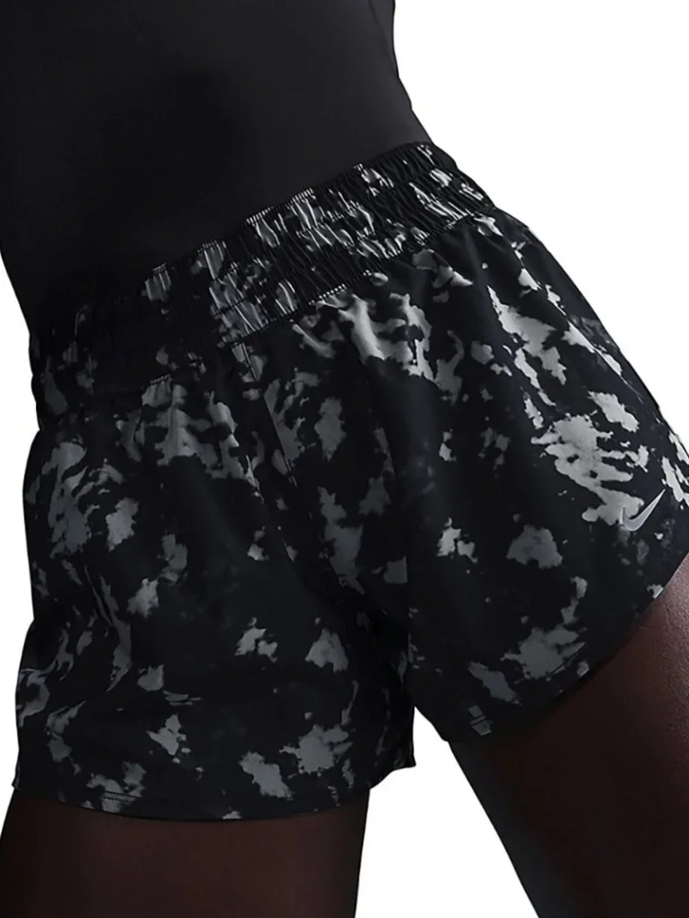Nike Women's Dri-Fit Mid-Rise 3" Brief-Lined Printed Short in Black size XL NWT - Picture 2 of 12